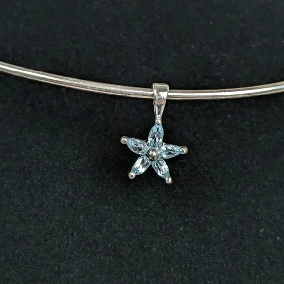 925 Topaz Flower Pendant - Picture 1 of 4